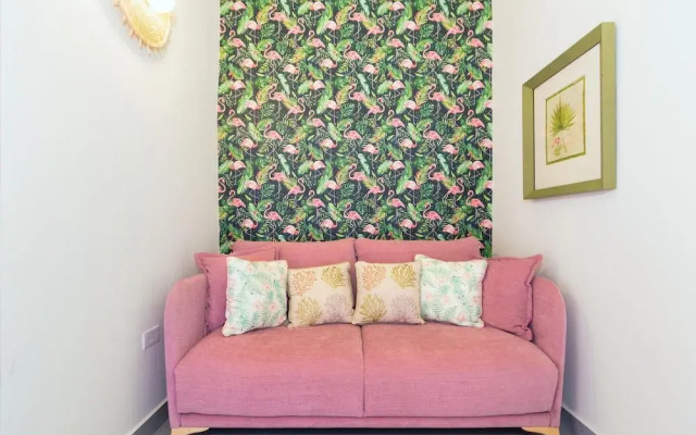 Flamingo Suite 1BR 1BA Apt w Pool Parking
