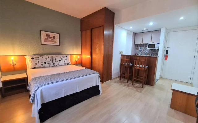 Qi Ibirapuera Intelligence Flat internet fibra e limpeza UH1903