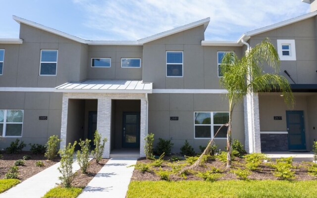 Stunning 4Bd w/ Pool Close to Disney @ Storey Lake 2881