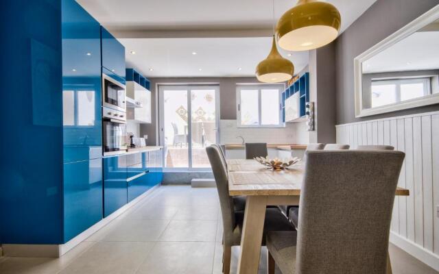 Elegant 4-bedroom Sliema Town House with Jacuzzi