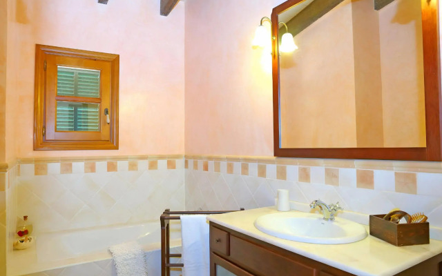 Villa Son Rossinyol, Sineu 128