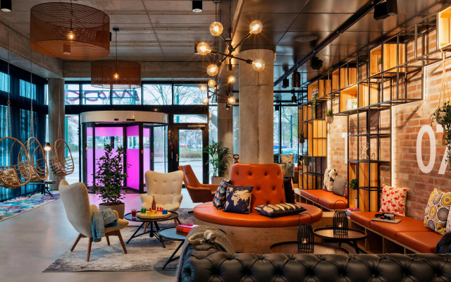 Hotel Moxy Duesseldorf South