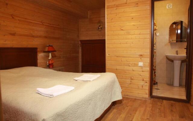 Cottage Woodside