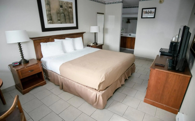 Pacific Inn