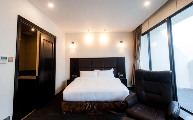Sakura Hotel – Guest Rooms – Hanoi