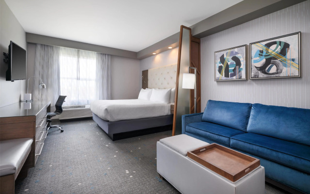 Best Western Premier Hotel at Fisher's Landing