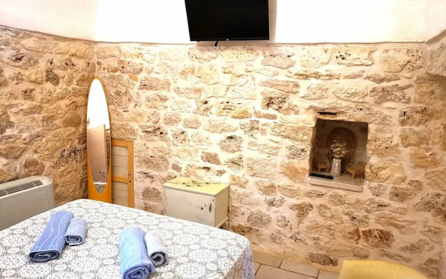 Trullo Madia e Dimora Giorgio