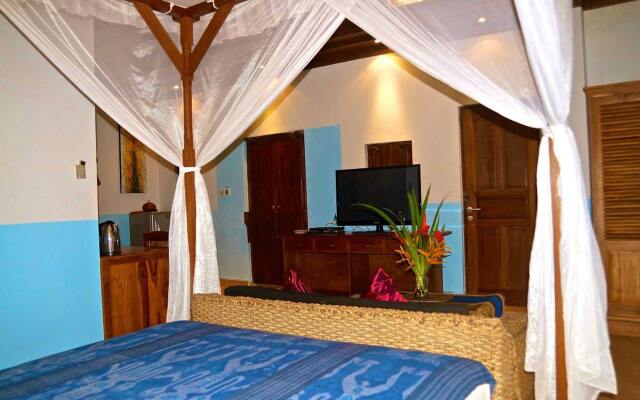 Aahh Bali Bed and Breakfast