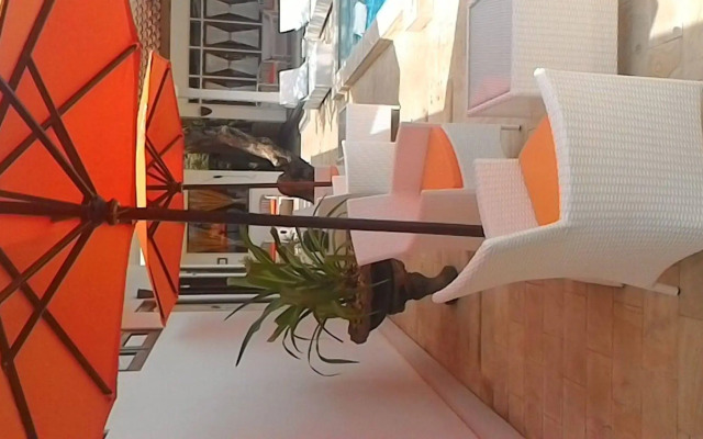 Villa Agung Beach Inn