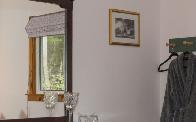 The Garden Bee Bed & Breakfast