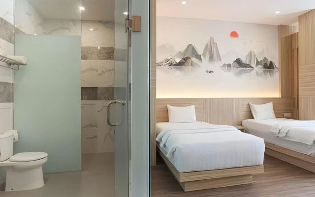 Hip Hope Hotel – Guest Rooms – Banda Aceh