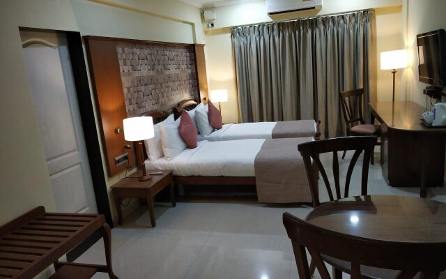 Essentia Hotel Dona Paula Goa