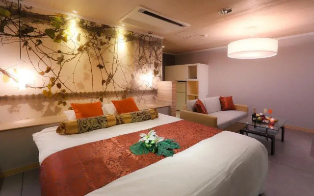HOTEL A LA MODE - Adult Only