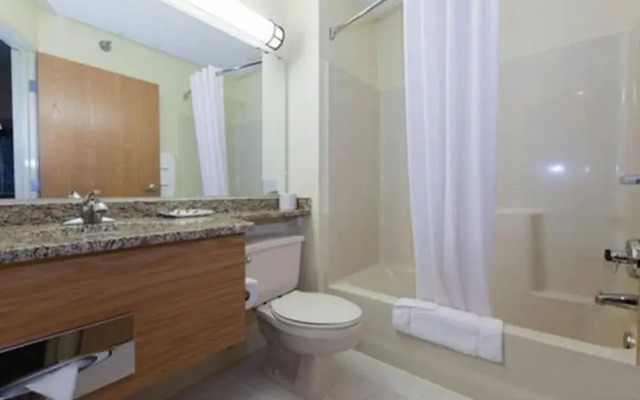 Country Inn of Two Harbors