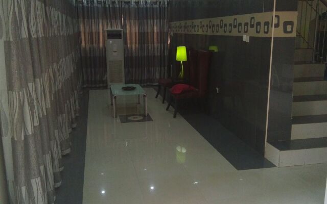 Allen Suites