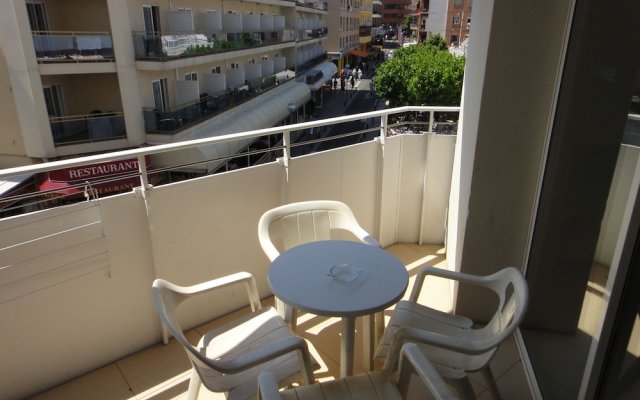 Apartamentos Lloret Sun-24