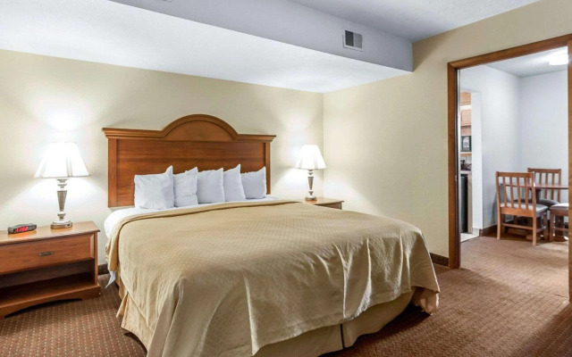 Quality Inn And Suites Dollywood
