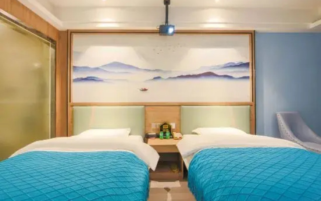 Shengjing Yijia Hotel (Gucheng Fanyang Road Underground Mall)