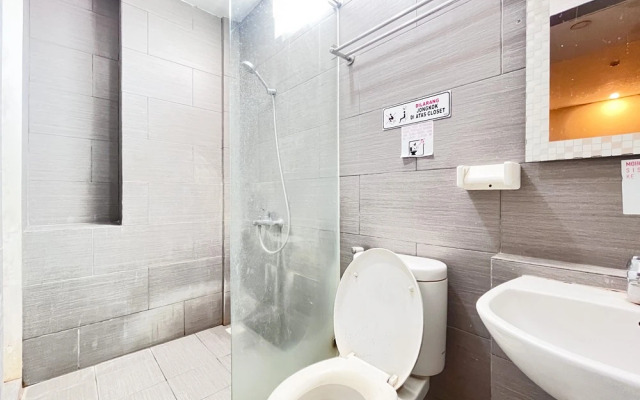 Sans Vibes Hotel Syariah Graha 100 Gubeng Surabaya