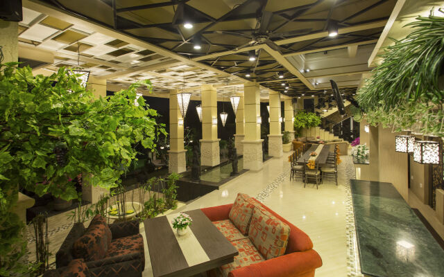 Flamingo Dewata Suite