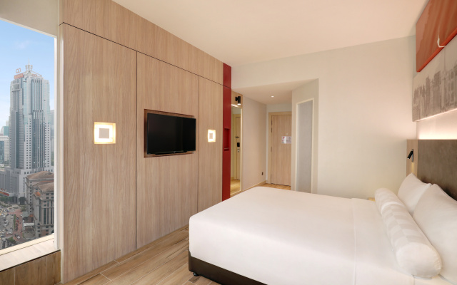 Ibis Kuala Lumpur City Centre Hotel - Image 7