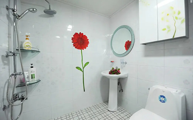 Ganghwa Golden Sunset Pension