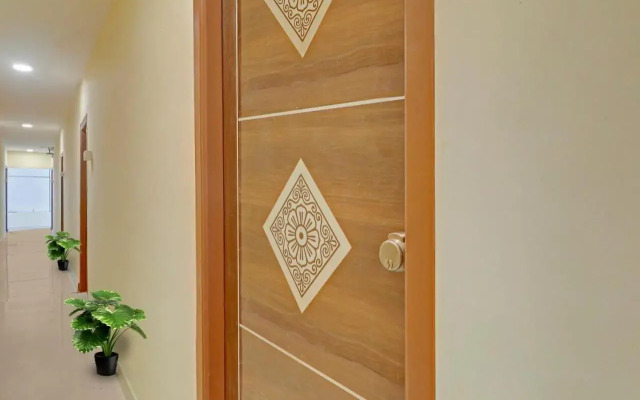 OYO 70302 Aayush Stay Inn