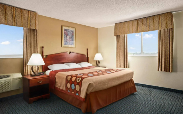 Super 8 Williamsville Buffalo Airport