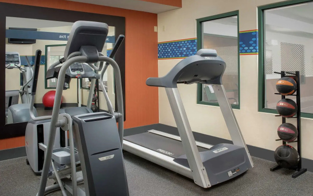 Hampton Inn Kansas City The Legends