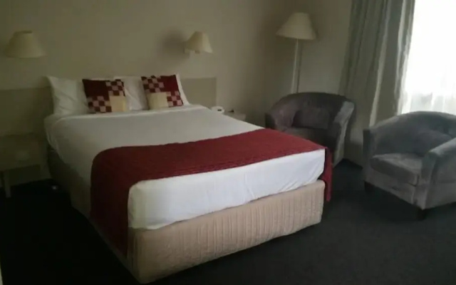 Ringwood Lake Inn