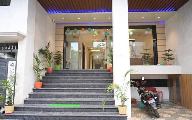 Hotel RS Inn