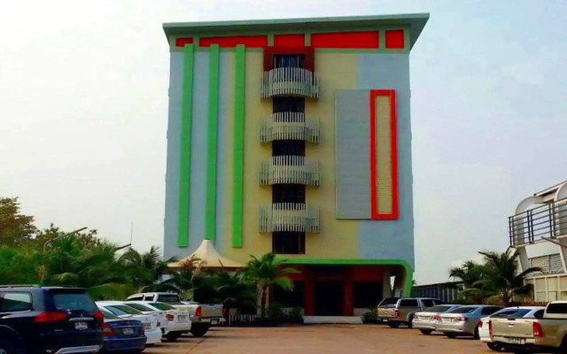 Nakara Montra Hotel