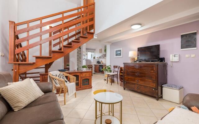 Awesome Home in Pula With Wifi and 2 Bedrooms