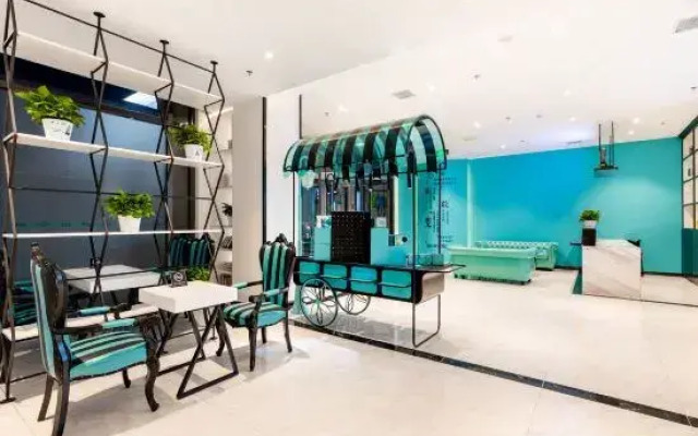 Xana Lite Hotel (Tianjin Trade Development Zone)