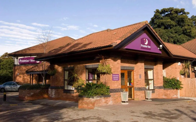 Premier Inn Liverpool - West Derby