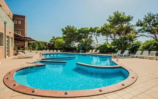 Stella Maris Beach Hotel