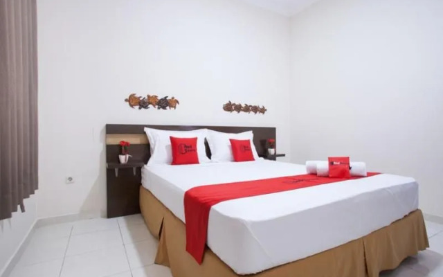 RedDoorz near Tugu Pahlawan Surabaya