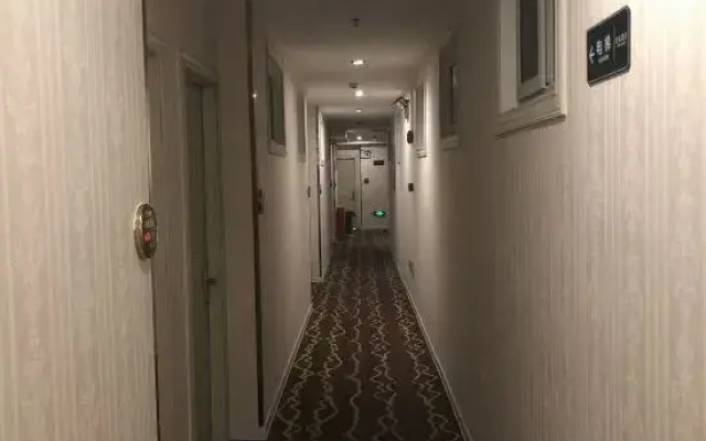 Yimi Hotel (Guangzhou Tangxia Tangde Garden)