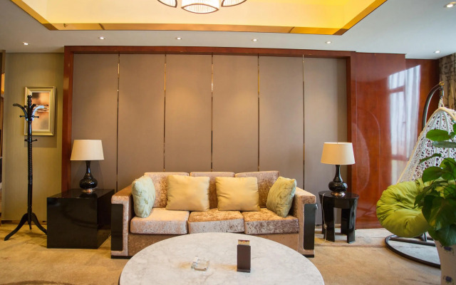 Lanxi Xingmao Resort Hotel