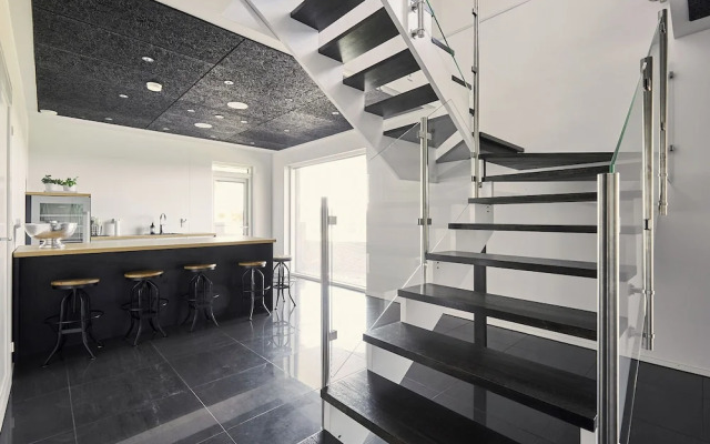 Spacious 4BR Villa with panorama views