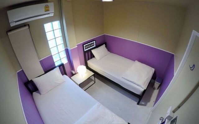 Why Not Hostel and Kitchen