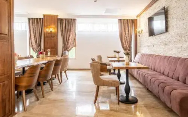 RED CONFORT HOTEL Boutique