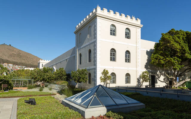 Protea Hotel by Marriott Cape Town Waterfront Breakwater Lodge