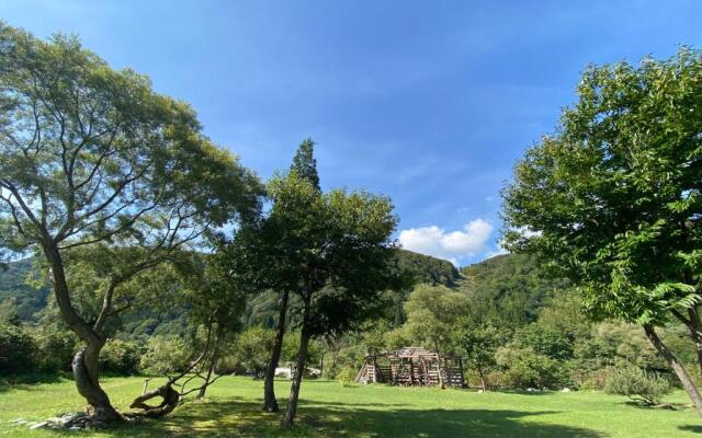 Lakeside HANARE