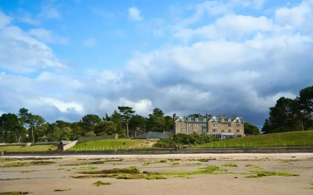 Golf View Hotel & Spa