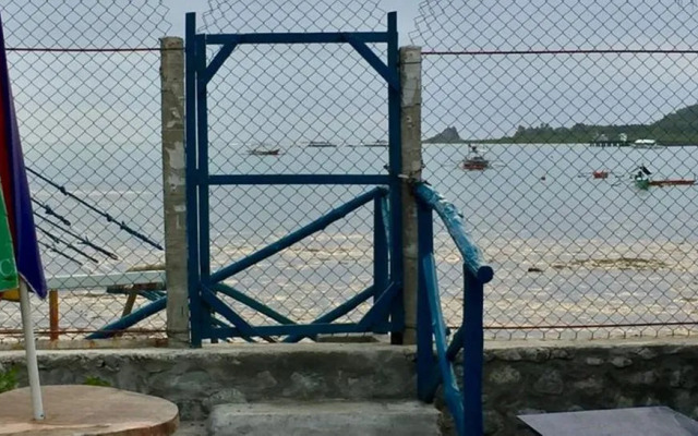 Dew Drop Inn Oceanside B&B