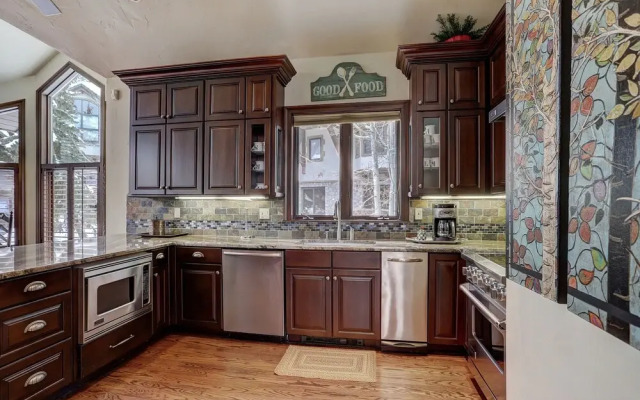 Pines 7 Larkspur - 6 Br Townhouse