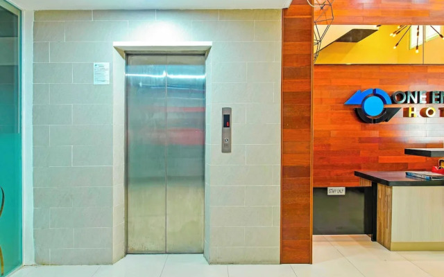 OYO 91009 One Enigma Hotel