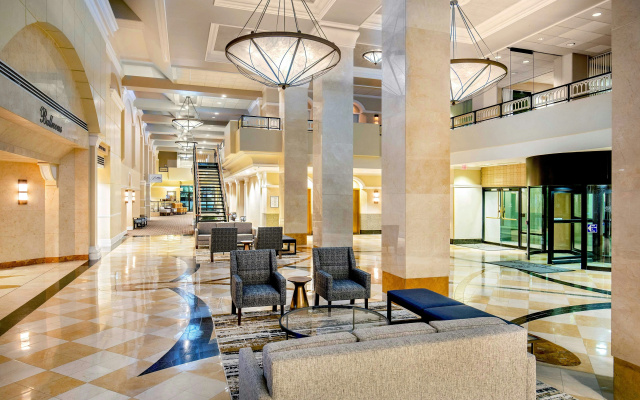 Sheraton Pentagon City Hotel - Image 2