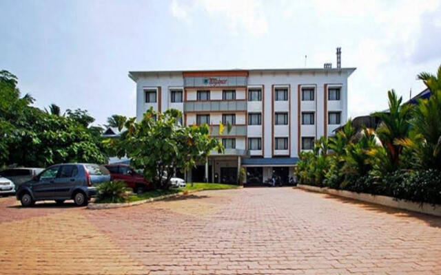 Hotel Elegance, Angamaly